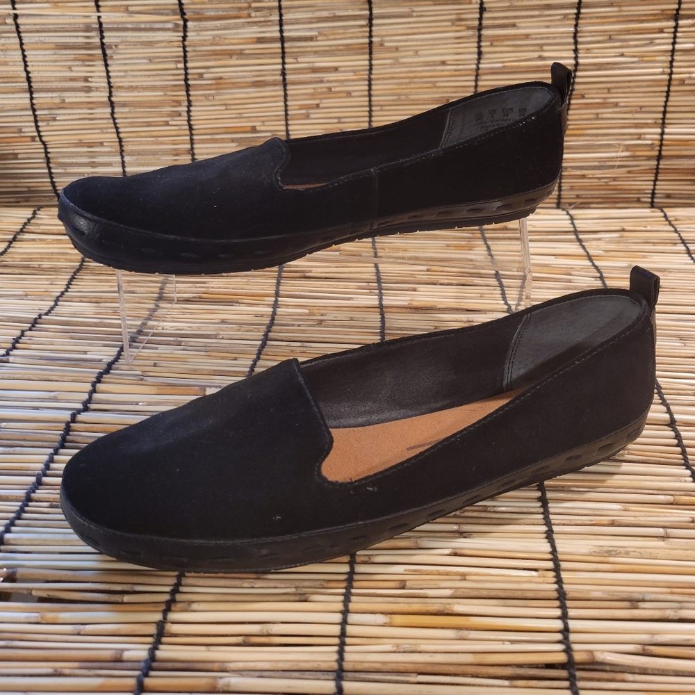 ZODIAC Didi Black Suede Ballet Flat /Loafer Women's Size 9